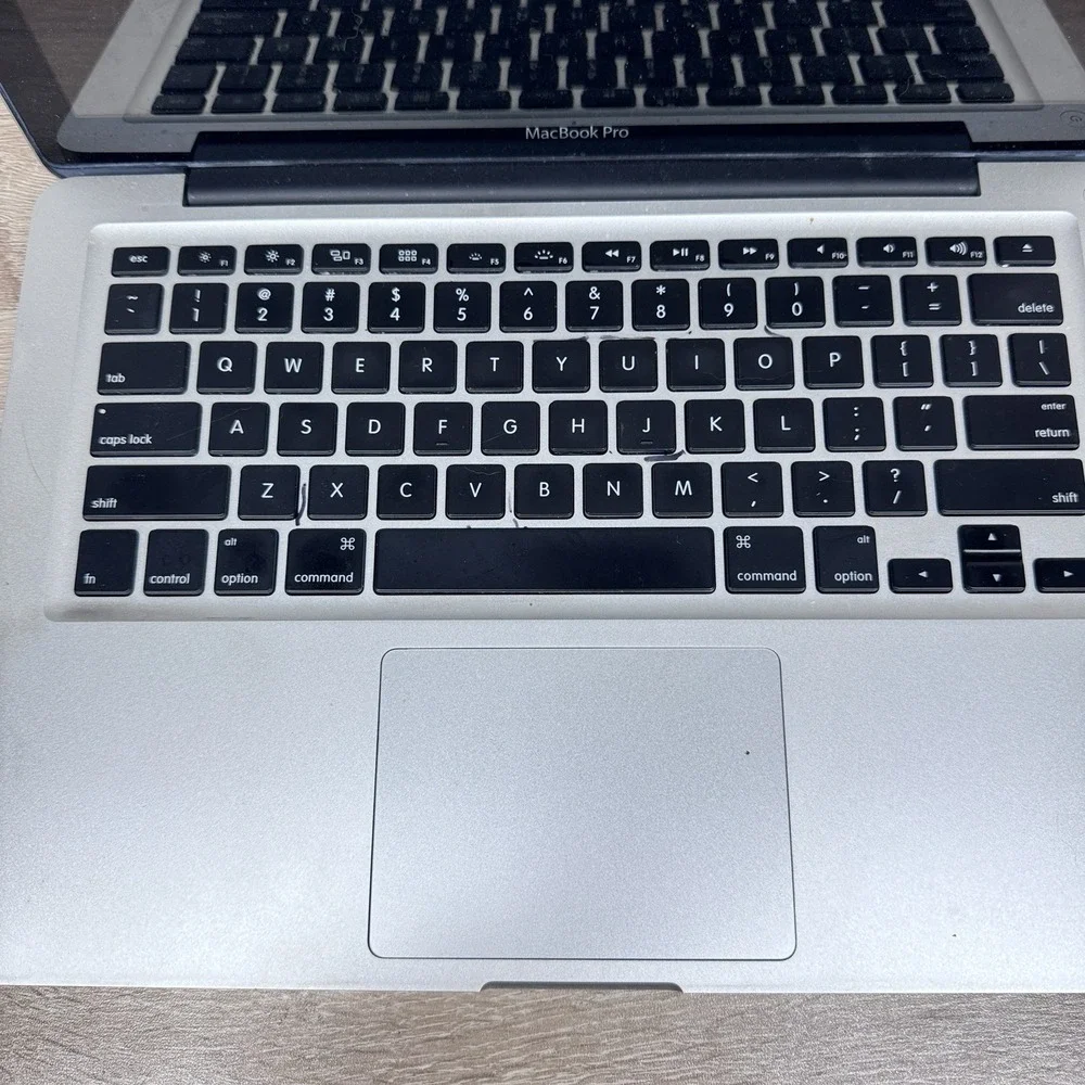 Apple MacBook Pro 13 Mid 2012 A1278 i5 2.5GHz 4GB 500GB HDD Catalina